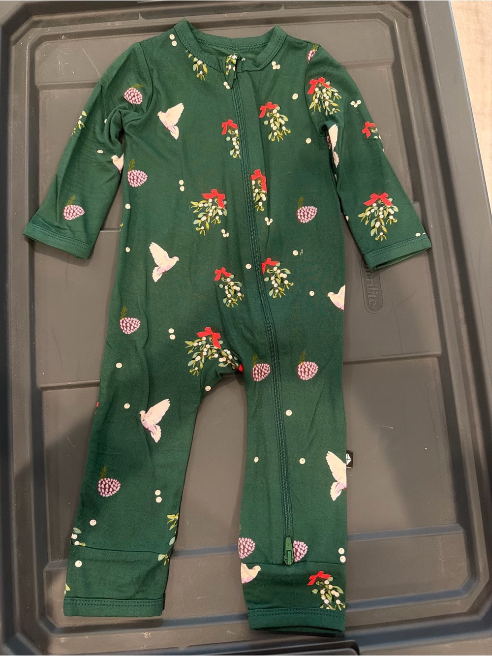 Kyte Green Mistletoe Dove NWOT